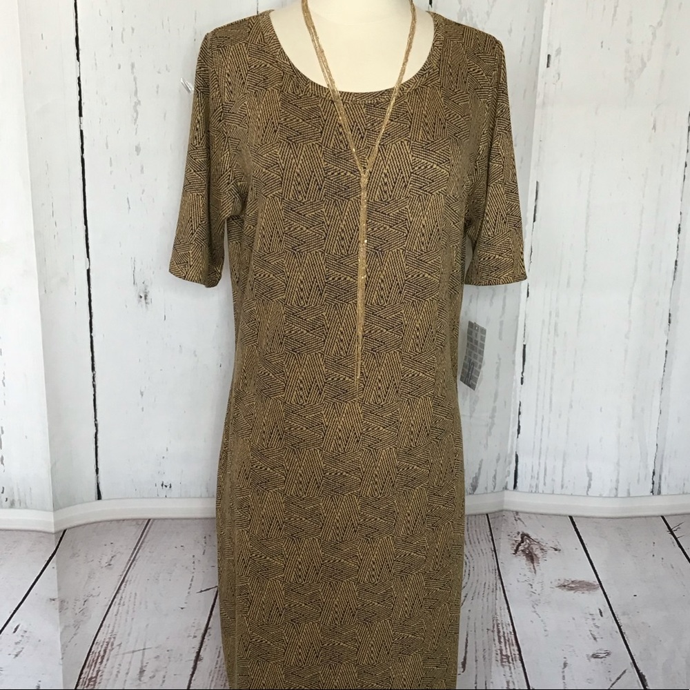 Lularoe Carly - Picture 12 of 12